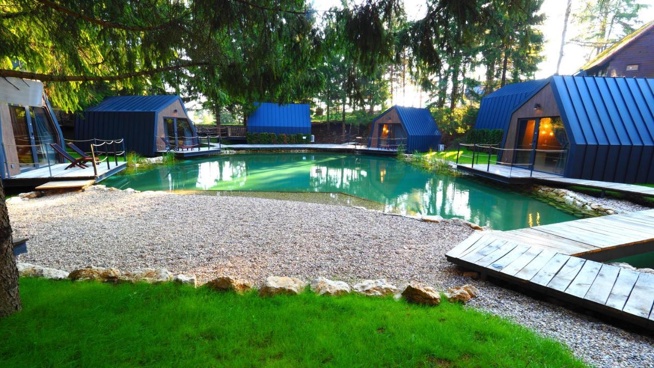 Special Offer - Lake House - with Free Dinner