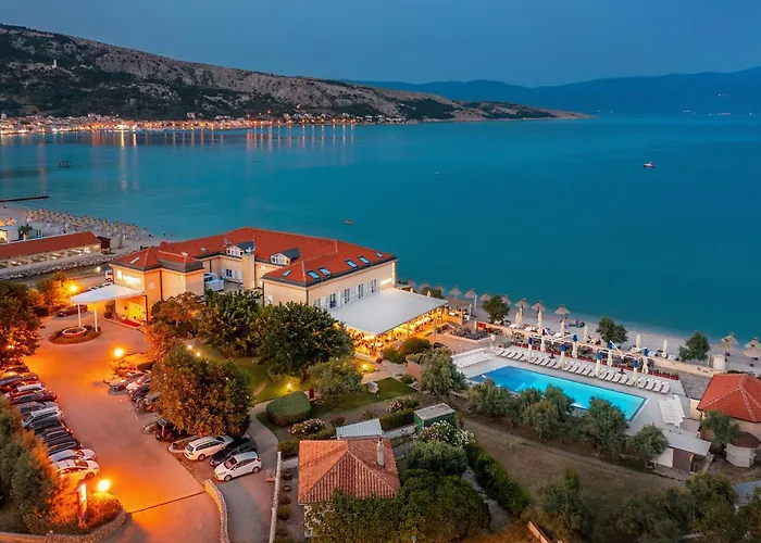 Hotel Dobrovit