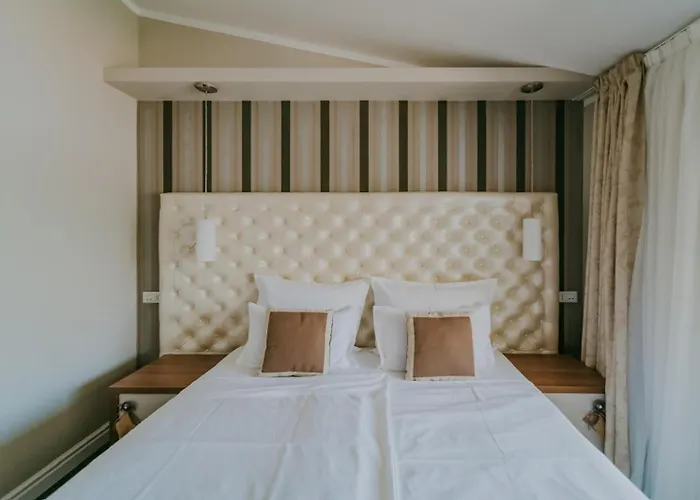 Bellevue Rooms
